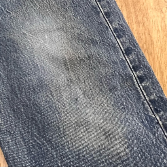 LEVIS Vintage 501 Distressed Classic Wash Straight Leg Jeans - Picture 13 of 16